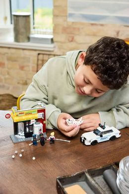 LEGO Super Heroes Marvel Всесвіт-павук: Майлз Моралес проти Плями 375 деталей (76311) &ndash; фото товару LEGO з категорії LEGO Marvel Super Heroes. Оригінал, доставка по Україні