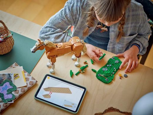 LEGO Creator Прекрасний кінь 685 деталей (31166) &ndash; фото товару LEGO з категорії LEGO Creator 3-in-1. Оригінал, доставка по Україні