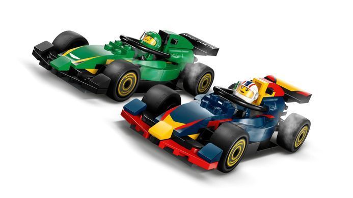 LEGO City 60445 Вантажівка F1 з автомобілями RB20 та AMR24