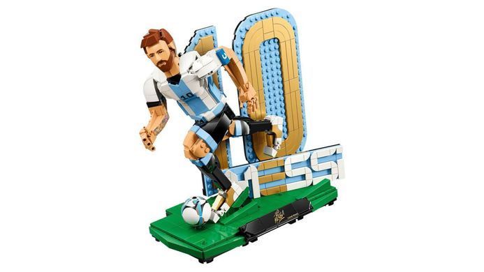 LEGO Editions Football Лионель Месси &mdash; легенда футбола (43015) &ndash; фото товара LEGO из категории LEGO Editions. Оригинал, доставка по Украине
