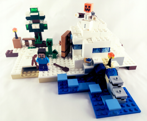 Lego minecraft the on sale snow hideout 21120