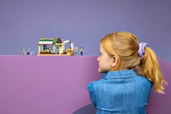LEGO&reg; 42693 Friends Creative Flower Shop