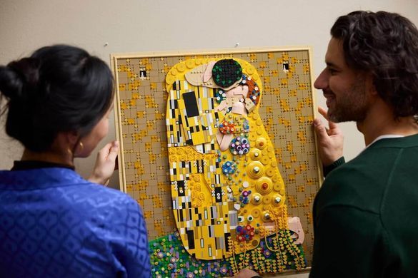 LEGO ART Gustav Klimt &mdash; &laquo;Поцілунок&raquo; (31221) &ndash; фото товару LEGO з категорії LEGO Art. Оригінал, доставка по Україні