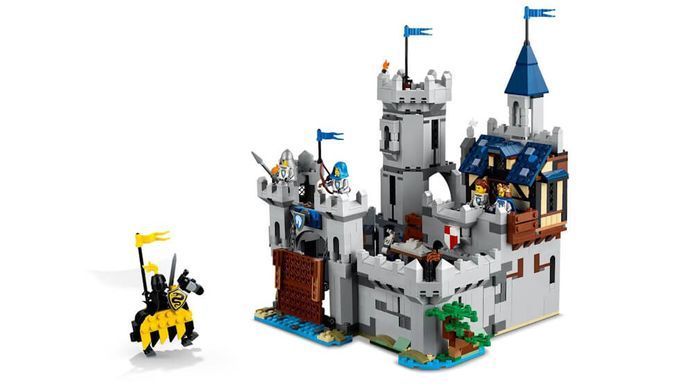 LEGO Creator Средневековый замок с рыцарем на коне 1371 деталь (31168) &ndash; фото товара LEGO из категории LEGO Creator 3-in-1. Оригинал, доставка по Украине