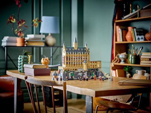 LEGO Harry Potter Замок Хогвартс: Большой зал 1732 деталей (76435) &ndash; фото товара LEGO из категории  LEGO Harry Potter. Оригинал, доставка по Украине