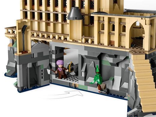 LEGO Harry Potter Замок Хогвартс: Большой зал 1732 деталей (76435) &ndash; фото товара LEGO из категории  LEGO Harry Potter. Оригинал, доставка по Украине