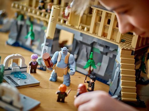 LEGO Harry Potter Замок Хогвартс: Большой зал 1732 деталей (76435) &ndash; фото товара LEGO из категории  LEGO Harry Potter. Оригинал, доставка по Украине