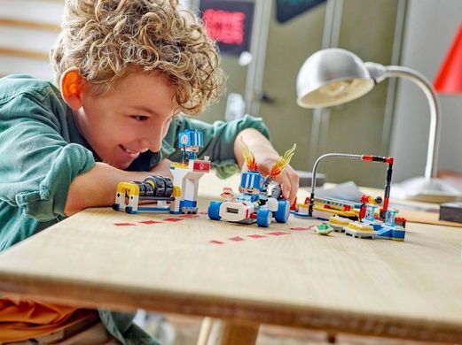 LEGO Super Mario Mario Kart&trade; &ndash; Toad's Garage (72035) &ndash; фото товару LEGO з категорії LEGO Super Mario. Оригінал, доставка по Україні