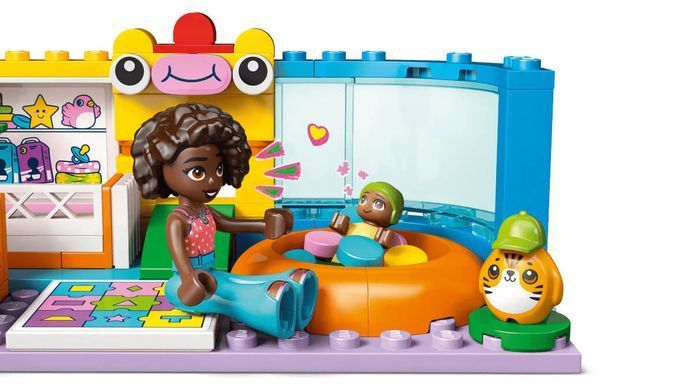 LEGO Friends Ігрова кімната молодшої сестрички Алії (42645) &ndash; фото товару LEGO з категорії LEGO Friends. Оригінал, доставка по Україні