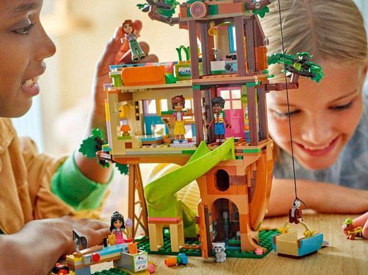 LEGO Friends Тусовка в домике дружбы на дереве (42652) &ndash; фото товара LEGO из категории LEGO Friends. Оригинал, доставка по Украине