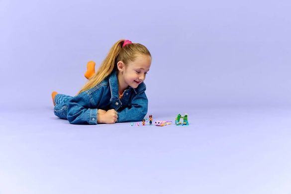 LEGO Friends Пригодницький човен &laquo;Аксолотль&raquo; (42681) &ndash; фото товара LEGO из категории LEGO Friends. Оригинал, доставка по Украине