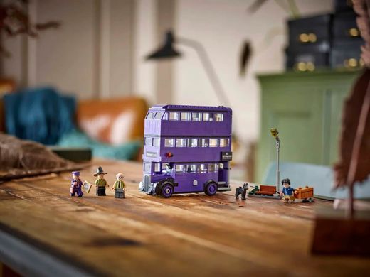 LEGO Harry Potter Приключения на Рыцарском автобусе 499 деталей (76446) &ndash; фото товара LEGO из категории  LEGO Harry Potter. Оригинал, доставка по Украине