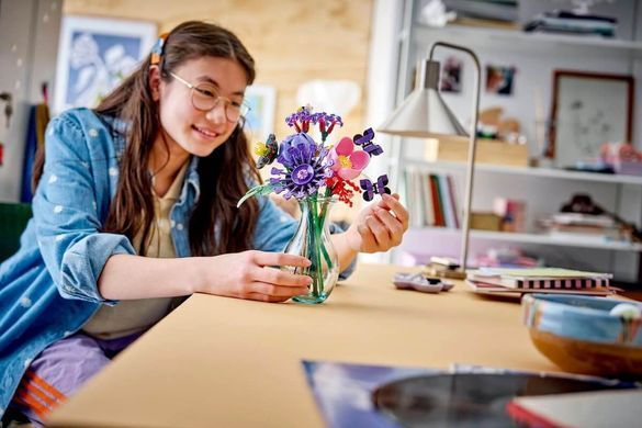 LEGO Botanicals Букет квітів Олівії Родріґо (11507) &ndash; фото товару LEGO з категорії LEGO Botanicals. Оригінал, доставка по Україні