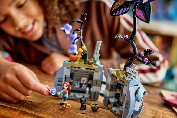 LEGO Disney Квітковий горщик Саллі 346 деталей (43288) &ndash; фото товару LEGO з категорії LEGO Disney. Оригінал, доставка по Україні