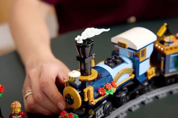 Кондукторський вагон LEGO Святковий експрес із новорічним декором