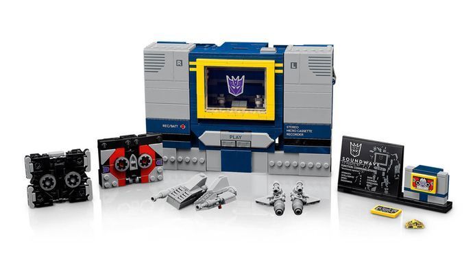 LEGO Icons Transformers: Саундвейв (10358) &ndash; фото товару LEGO з категорії LEGO Icons. Оригінал, доставка по Україні
