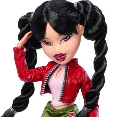 Лялька Bratz серії 2001 Reimagined &mdash; Джейд (596080) &ndash; фото товару Bratz з категорії Ляльки Bratz. Оригінал, доставка по Україні