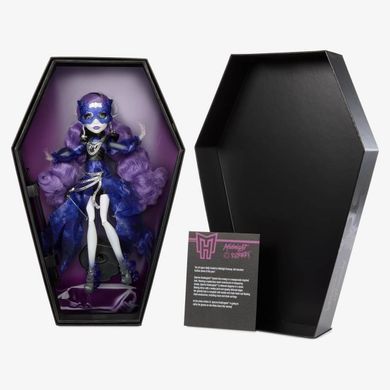Monster High Midnight Runway Spectra Vondergeist Doll (HKY83)