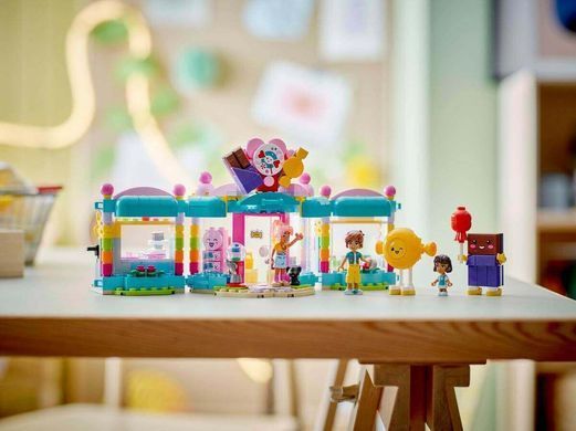 LEGO&reg; Friends&trade; 42649 Heartlake City Candy Store