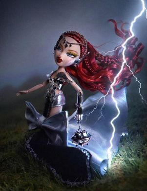 Колекційна лялька Братц Ювілейна &mdash; Bratz Bratzaversary 2026 Special Edition (596103) &ndash; фото товару Bratz з категорії Ляльки Bratz. Оригінал, доставка по Україні