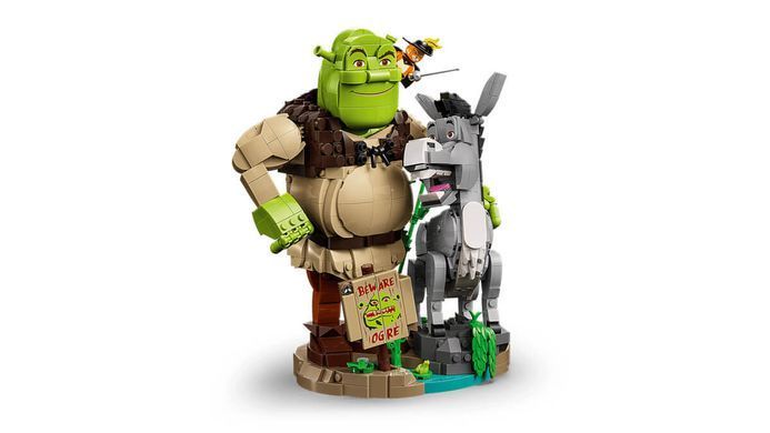 LEGO&reg; 72423 Shrek: Shrek, Donkey & Puss in Boots