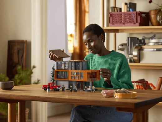 Конструктор LEGO Ideas Сумерки Дом Калленов 2001 деталей (21354) &ndash; фото товара LEGO из категории LEGO Ideas. Оригинал, доставка по Украине