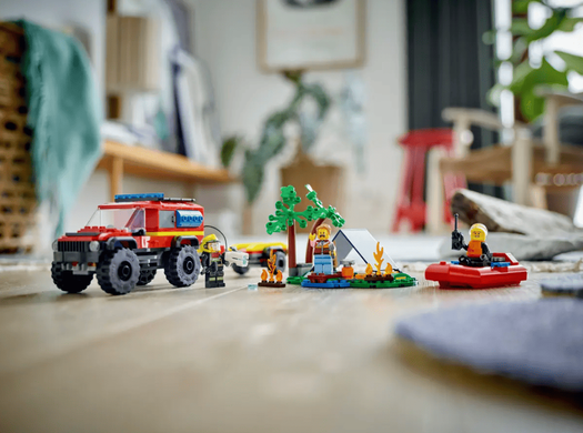 LEGO City Пожежний позашляховик з рятувальним човном 301 деталь (60412) &ndash; фото товару LEGO з категорії LEGO City. Оригінал, доставка по Україні