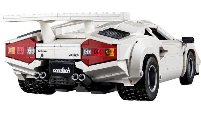 LEGO Icons Lamborghini Countach 5000 Quattrovalvole 1506 деталей (10337) &ndash; фото товара LEGO из категории LEGO Icons. Оригинал, доставка по Украине
