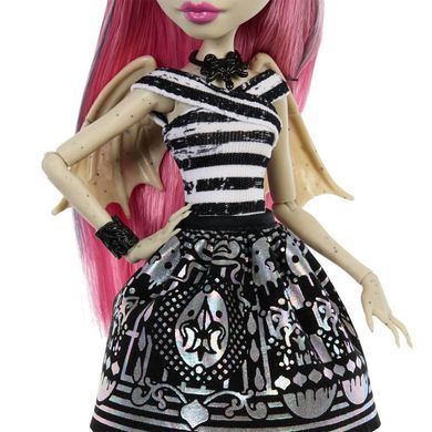 Лялька Monster High Rochelle Goyle G1 Creeproduction &mdash; Рошель Гойл Mattel (JHK57) &ndash; фото товару Monster High з категорії Ляльки Monster High (Монстер Хай). Оригінал, доставка по Україні