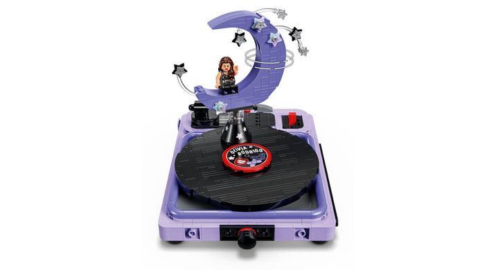 LEGO Editions Music Місяць на концерті Олівії Родріґо (43029) &ndash; фото товару LEGO з категорії LEGO Editions. Оригінал, доставка по Україні