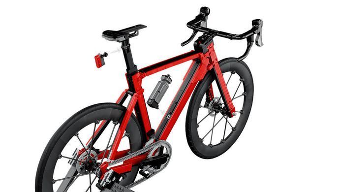LEGO&reg; Icons 11380 Road Bike