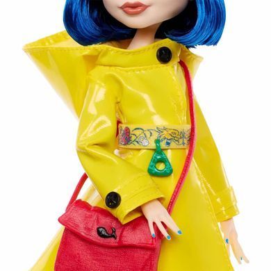 Колекційна лялька Monster High Skullector x LAIKA Coraline &mdash; Кораліна (JHK65) &ndash; фото товару Monster High з категорії Ляльки Monster High (Монстер Хай). Оригінал, доставка по Україні