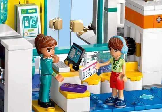 LEGO Friends Хартлейк-Сіті. Аеропорт і літак 958 деталей (42656) &ndash; фото товару LEGO з категорії LEGO Friends. Оригінал, доставка по Україні