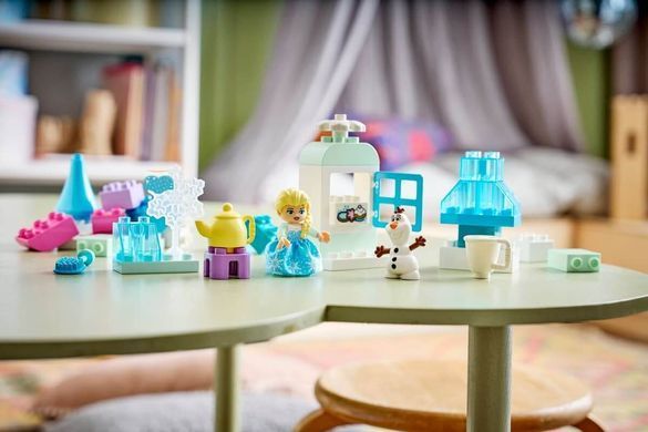 LEGO DUPLO Коробка для творчого конструювання &laquo;Крижане серце&raquo; з Ельзою й Олафом (10462) &ndash; фото товару LEGO з категорії LEGO DUPLO. Оригінал, доставка по Україні