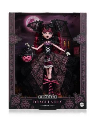 Колекційна лялька Monster High Skullector Halloween Edition &mdash; Дракулаура (JMG90) &ndash; фото товару Monster High з категорії Ляльки Monster High (Монстер Хай). Оригінал, доставка по Україні