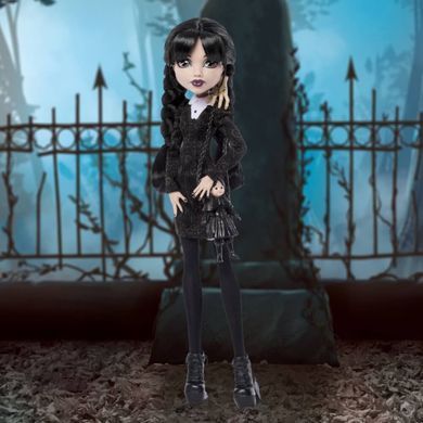 Лялька Monster High Wednesday Addams - Монстер Хай Венздей (JNJ91) &ndash; фото товару Monster High з категорії Ляльки Monster High (Монстер Хай). Оригінал, доставка по Україні