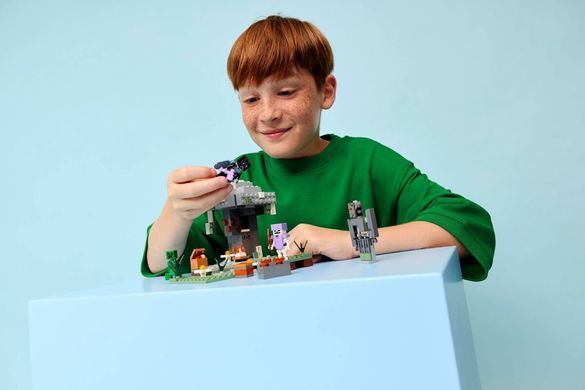 LEGO Minecraft Бледный сад 243 детали (21586) &ndash; фото товара LEGO из категории LEGO Minecraft. Оригинал, доставка по Украине