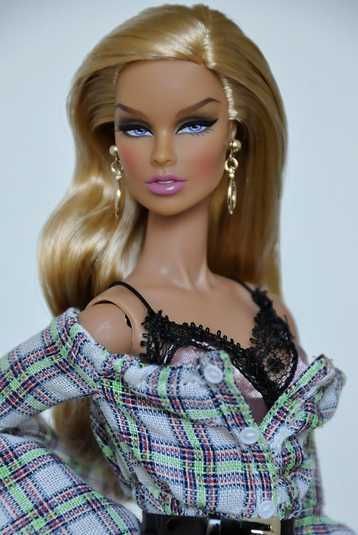 Коллекционная кукла Integrity Toys 2019 Fashion Royalty French