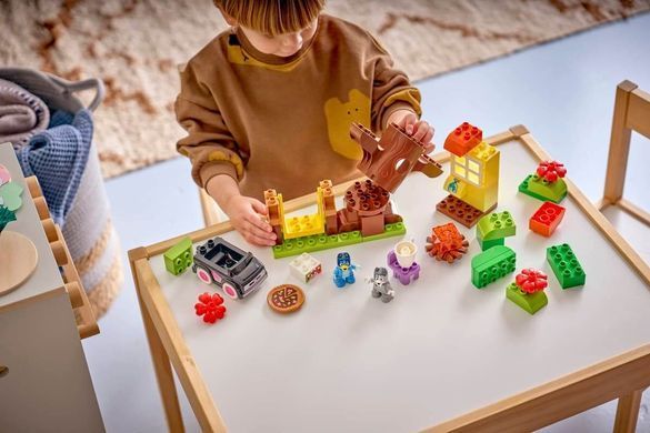 LEGO DUPLO &laquo;Піцерія&raquo; з Мафіном та Блуї (10469) &ndash; фото товару LEGO з категорії LEGO DUPLO. Оригінал, доставка по Україні