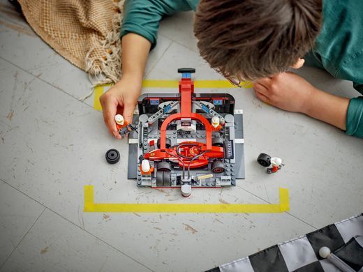 LEGO City 60443 Піт-стоп і піт-екіпаж F1 з болідом Ferrari | ЛЕГО 60443 Сіті