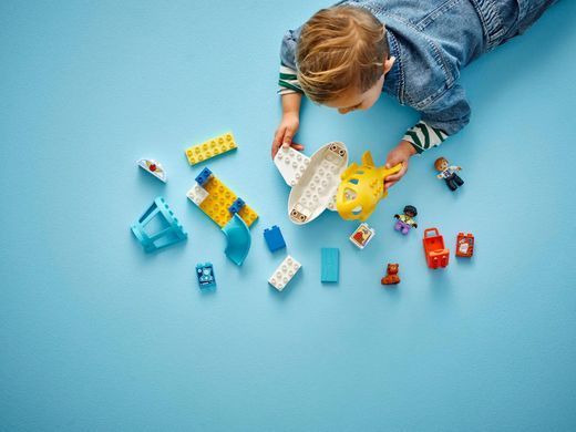 Купити LEGO 10443 DUPLO Уперше в аеропорту | ЛЕГО 10443 ДУПЛО