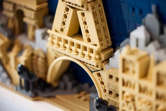 LEGO Architecture Париж &mdash; місто кохання (21064) &ndash; фото товару LEGO з категорії LEGO Architecture. Оригінал, доставка по Україні