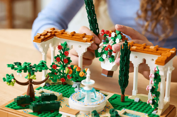 LEGO Icons 10359 Сад фонтанів | ЛЕГО 10359 Айконс