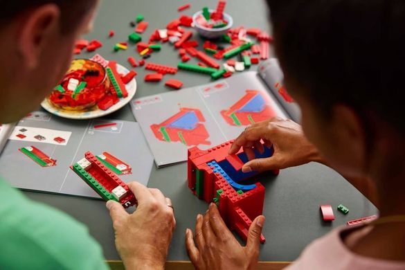 LEGO ART LOVE (31214) &ndash; фото товару LEGO з категорії LEGO Art. Оригінал, доставка по Україні