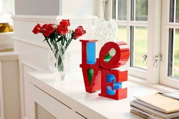 LEGO ART LOVE (31214) &ndash; фото товару LEGO з категорії LEGO Art. Оригінал, доставка по Україні