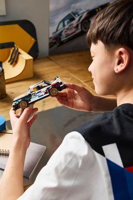 LEGO Speed Champions BMW M3 (E30) (77263) &ndash; фото товару LEGO з категорії LEGO Speed Champions. Оригінал, доставка по Україні