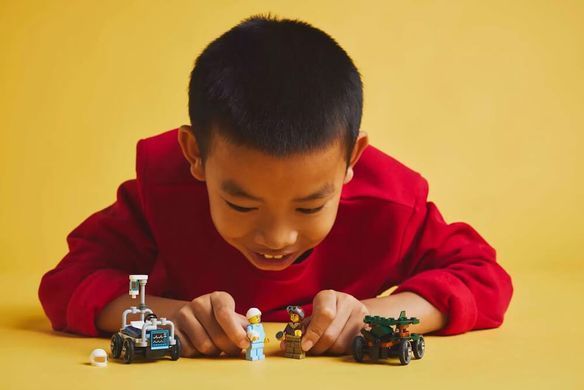 LEGO City &laquo;Самолет против больничной койки&raquo; Набор для гонки 70 деталей (60459) &ndash; фото товара LEGO из категории LEGO City. Оригинал, доставка по Украине
