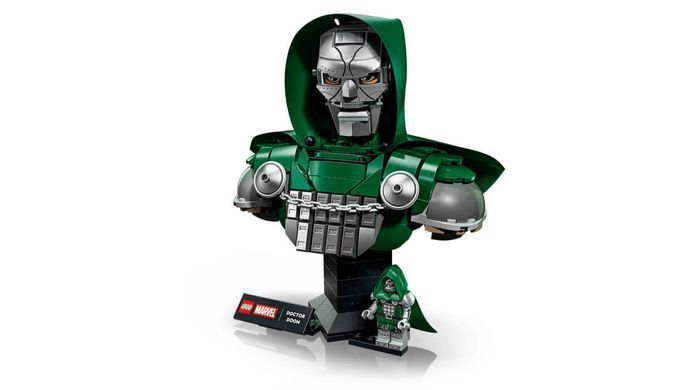 LEGO Super Heroes Бюст Доктора Дума (76345) &ndash; фото товару LEGO з категорії LEGO Marvel Super Heroes. Оригінал, доставка по Україні