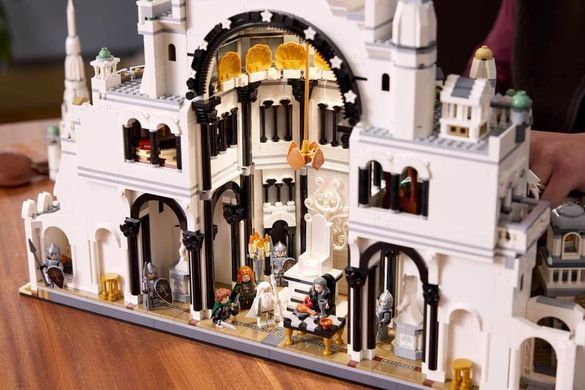 LEGO Icons Властелин колец: Минас Тирит (11377) &ndash; фото товара LEGO из категории LEGO Icons. Оригинал, доставка по Украине