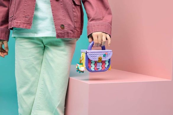 LEGO&reg; Creator 31391 Art Fashion Bag with Storage